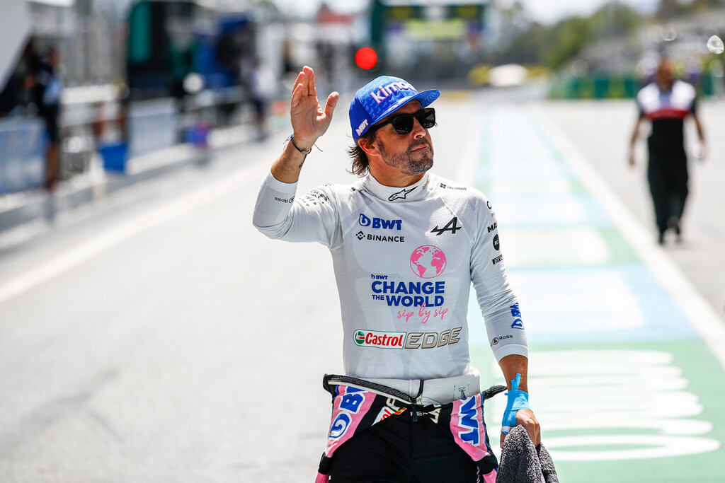 El motivo por el que Aston Martin quiere a Fernando Alonso no es su talento como piloto. Es su fama