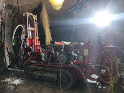 Mineros serán trasladados al hospital Ramón de Lara
