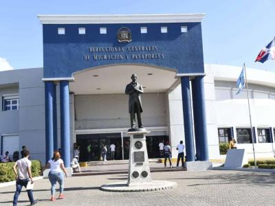 Pasaporte no ofrecerá servicios online este jueves