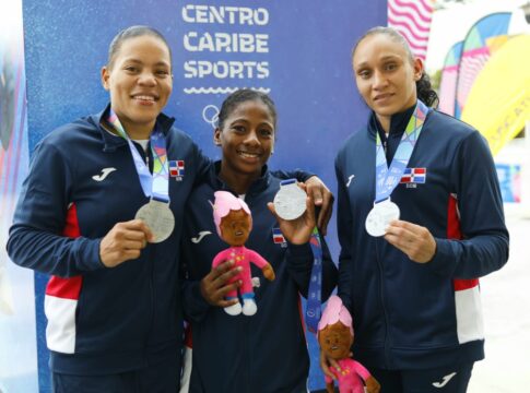 Almánzar, Muñoz y Moronta, plata en boxeo Juegos El Salvador
