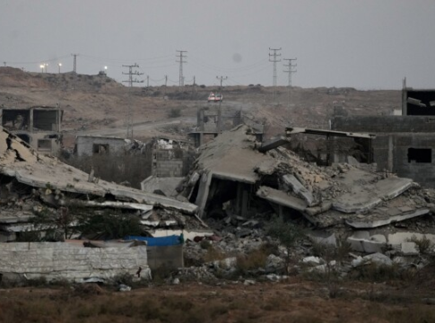 Favelas de Río, devastadas tras una letal redada mientras las familias entierran a los muertos