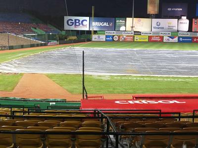LIDOM: Partido entre Tigres y Gigantes es pospuesto por lluvia