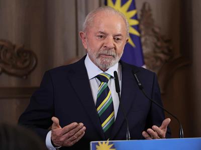 Lula da Silva defiende mantener la paz en Suramérica
