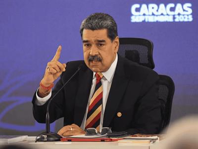 Maduro pide quitar nacionalidad a quien
