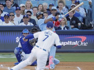 Toronto acaricia la Serie Mundial con Yesavage y Guerrero Jr.