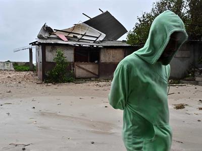 Tres muertos en Jamaica antes de llegar huracán Melissa